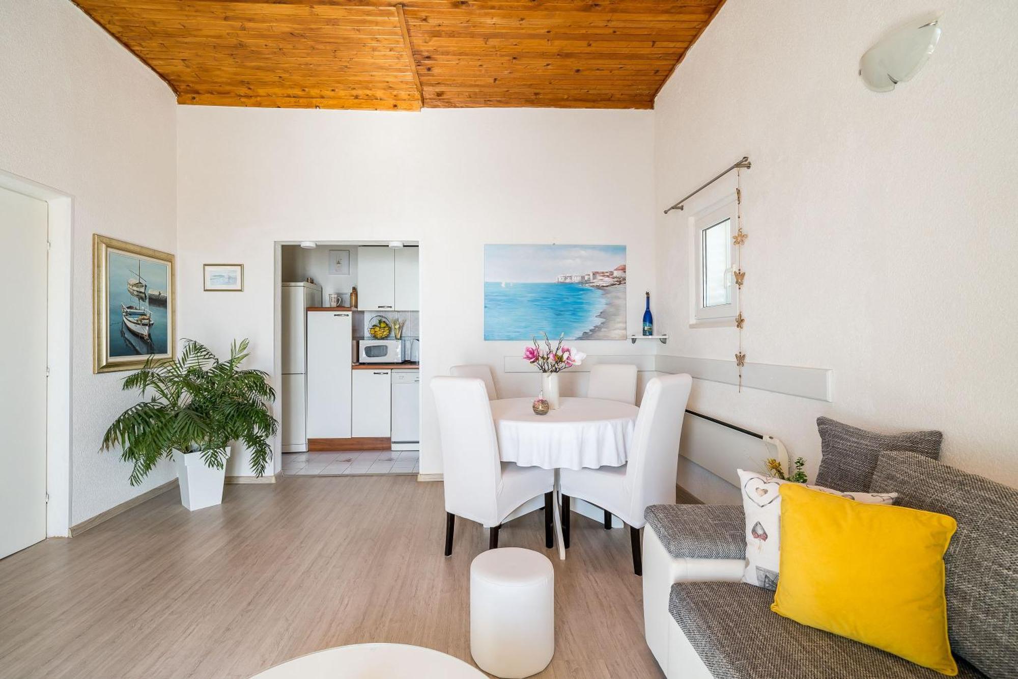 Indy'S Beach Apartments Dubrovnik Buitenkant foto